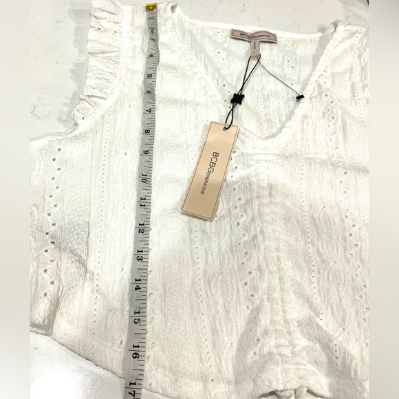 NWT BCBG Generation Sleeveless White Crop Top Blouse W Ruffle And Tie, Sz Large - Picture 2 of 14